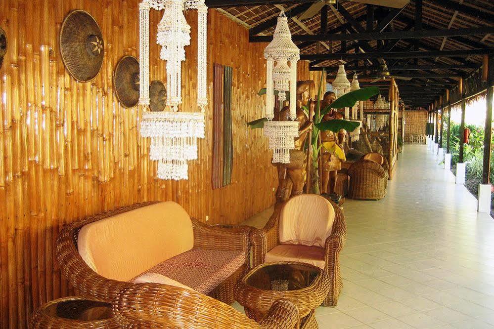 Whispering Palms Island Resort Баколод Екстер'єр фото