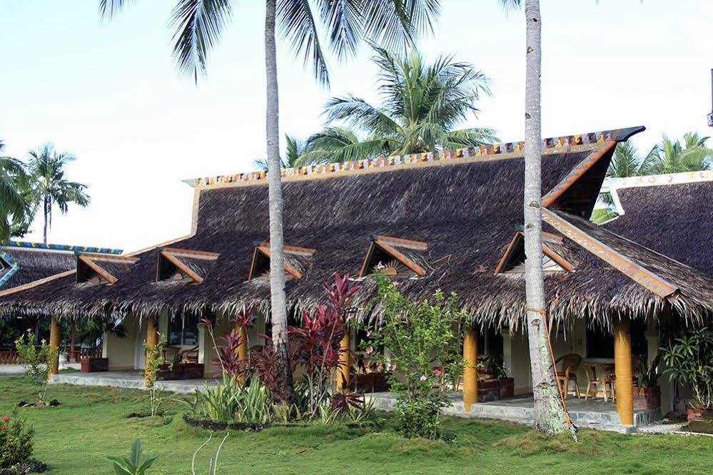 Whispering Palms Island Resort Баколод Екстер'єр фото
