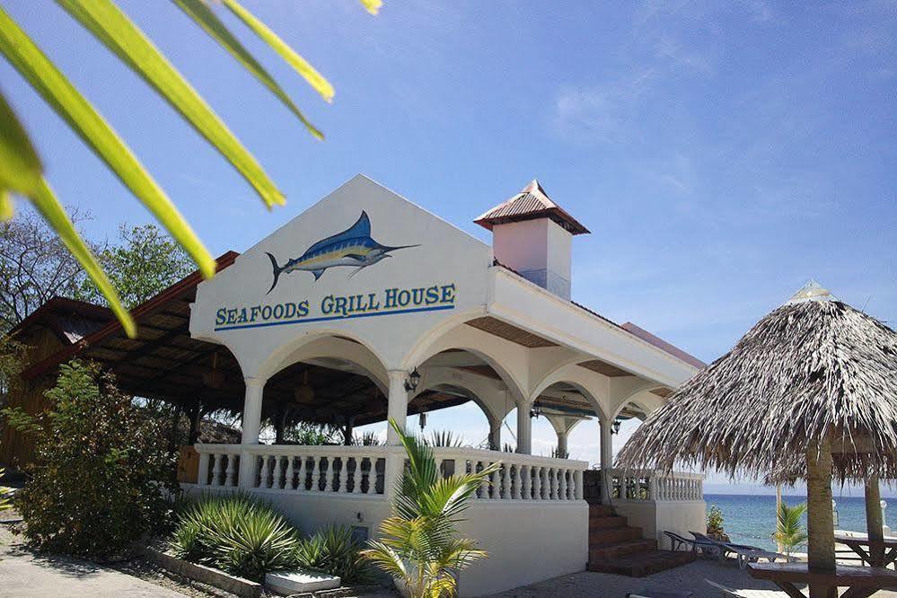 Whispering Palms Island Resort Баколод Екстер'єр фото